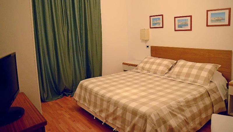 Kinda Hotel 3*